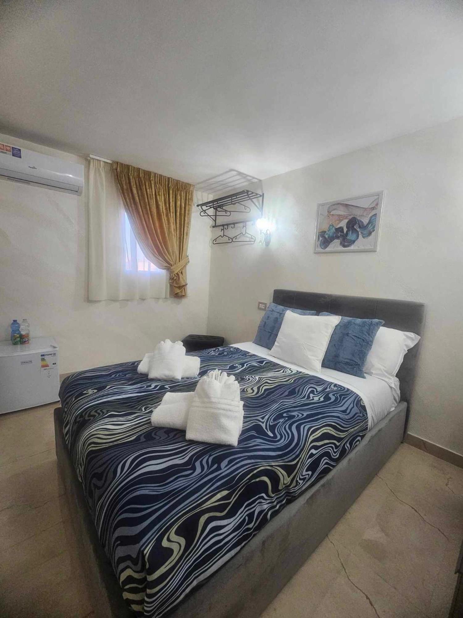 Golden House Sicily Hotel Catania Ngoại thất bức ảnh