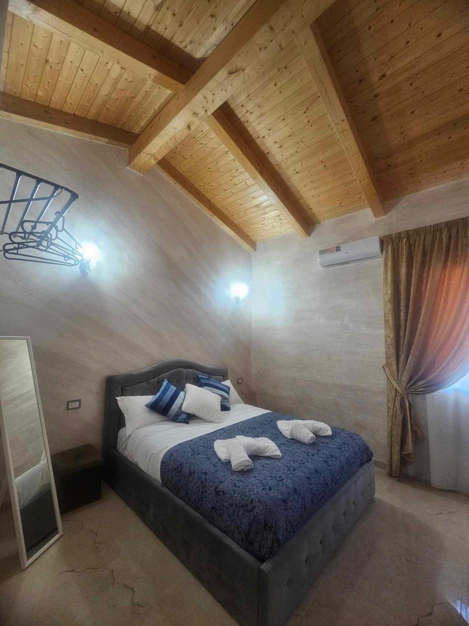 Golden House Sicily Hotel Catania Ngoại thất bức ảnh